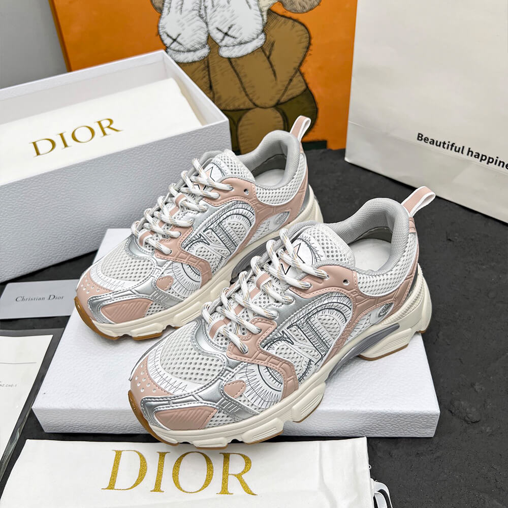 D10r Chrono Sneaker
