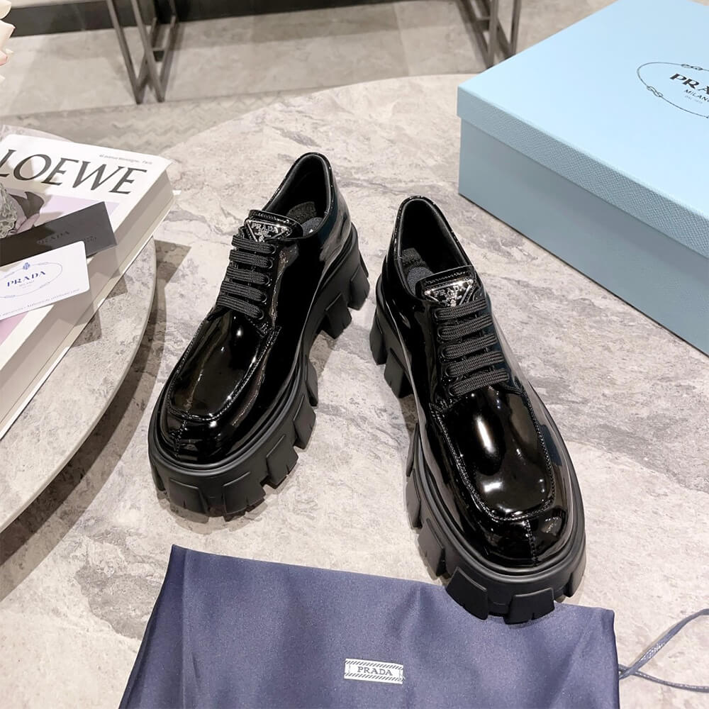 Pra*a Monolith patent leather lace-up shoes
