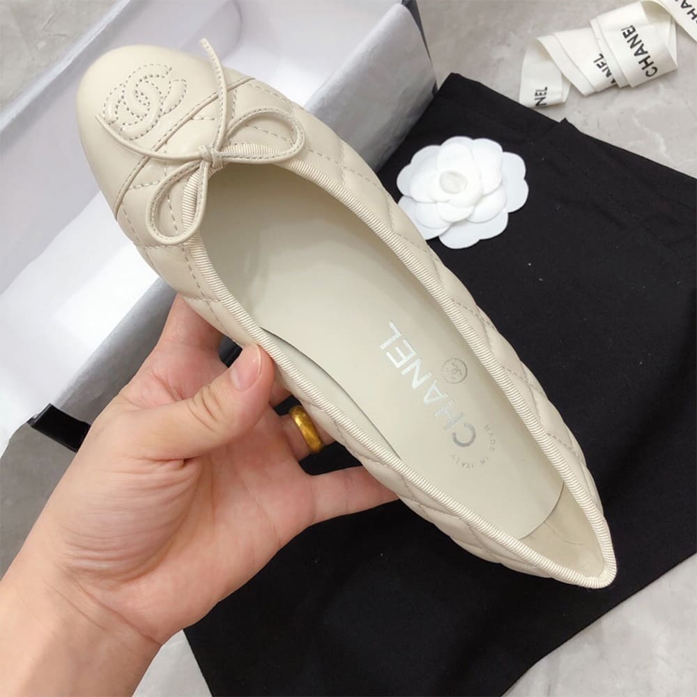 Ch**el Ballet Flat