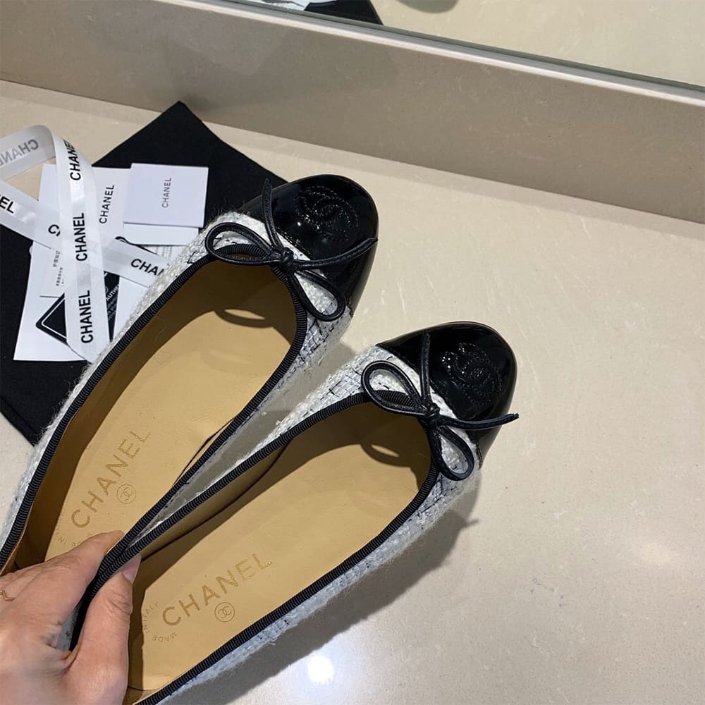 Ch**el Ballet Flat