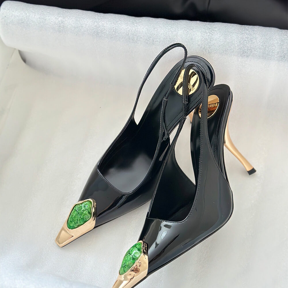 Y51 Loulou Slingback Pumps in Patent Leather