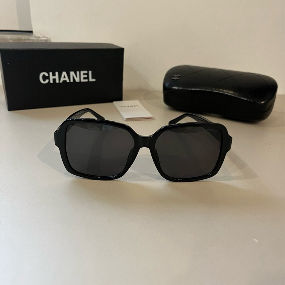 Ch**el SUNGLASSES