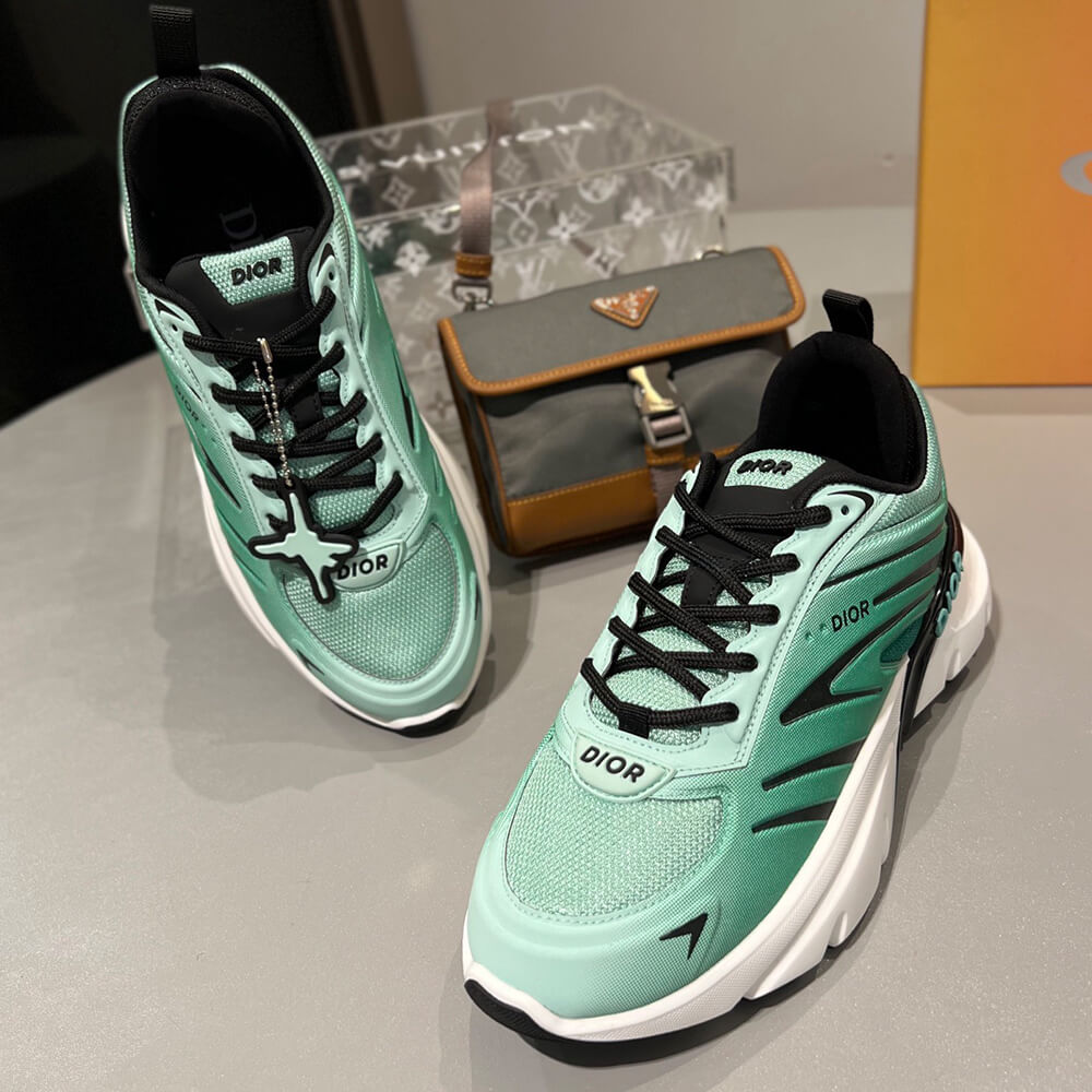 D10r B44 Blade Sneaker