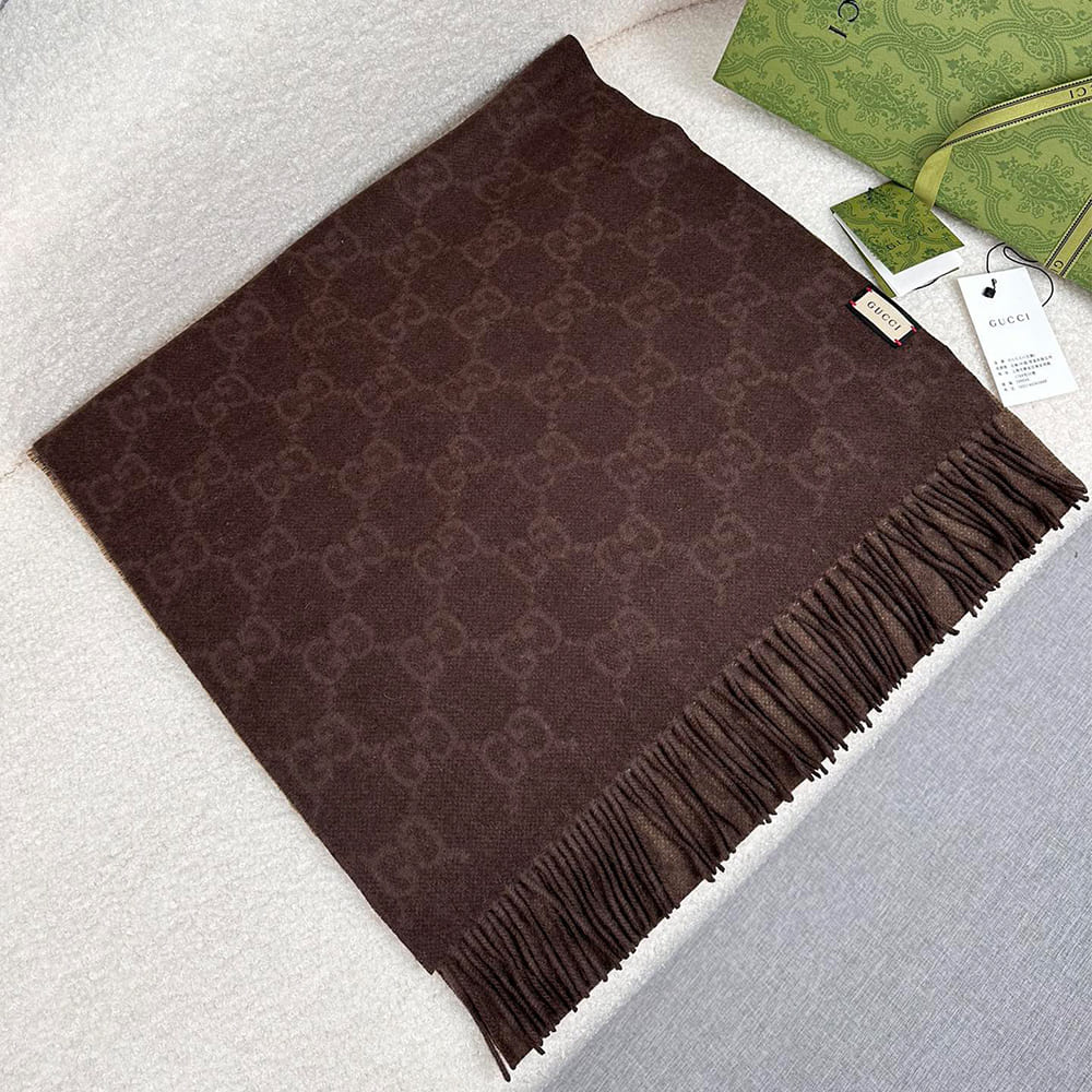 Gv*cl GG cashmere scarf
