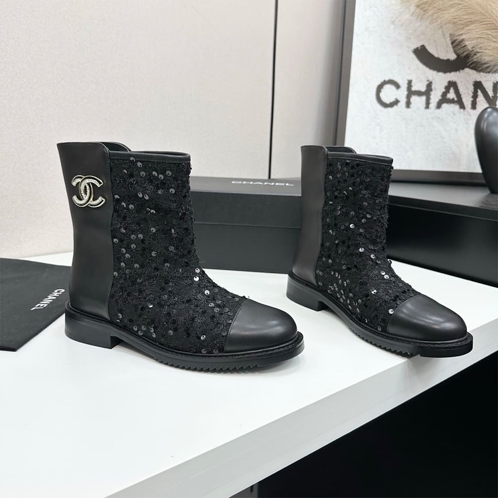 Ch**el Boots