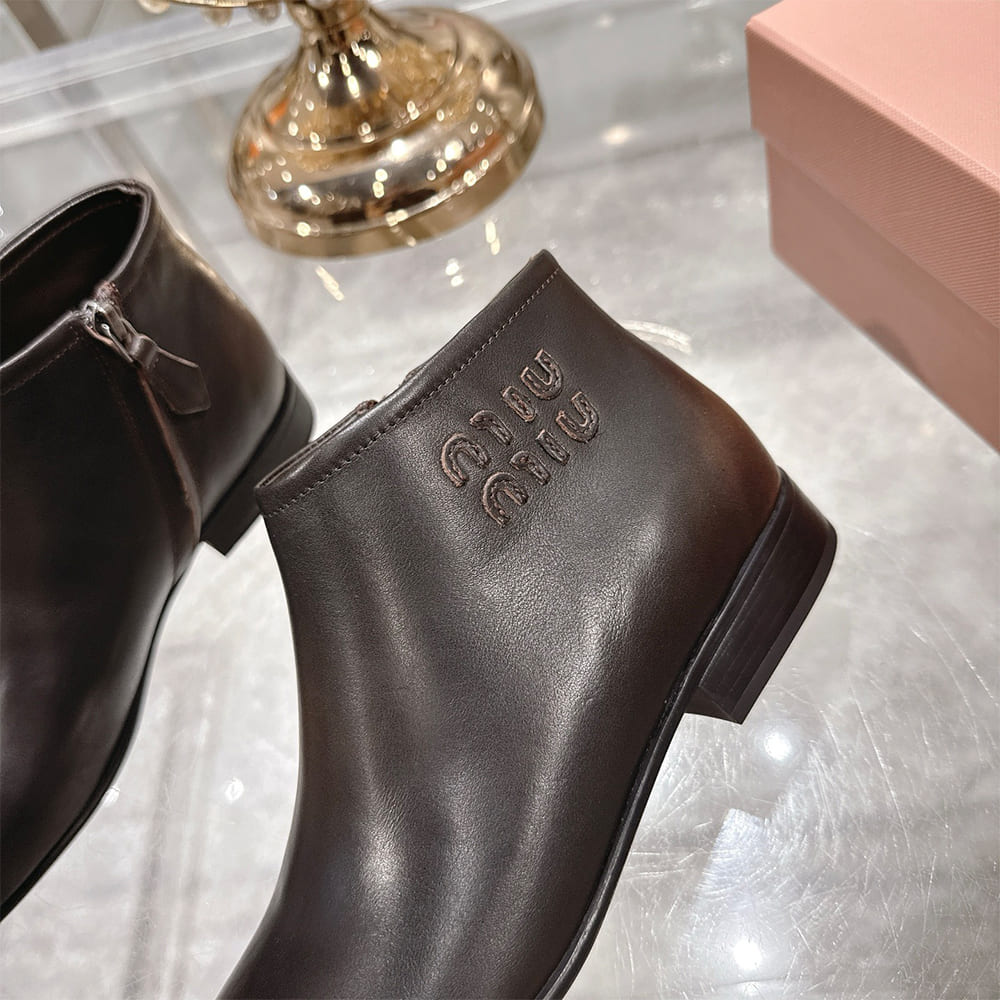 M1um1u Fumé Leather Ankle Boots