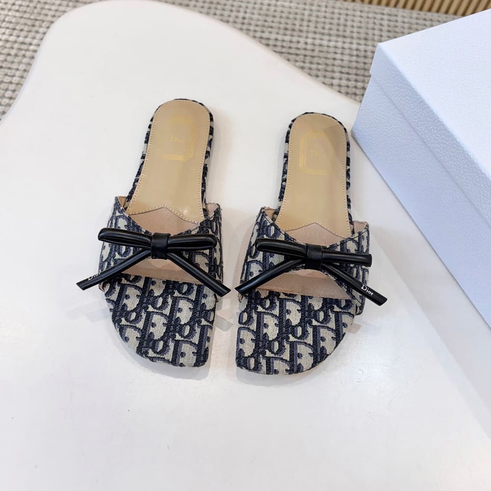 D10r Bow Slide (EU SIZE 35-43)