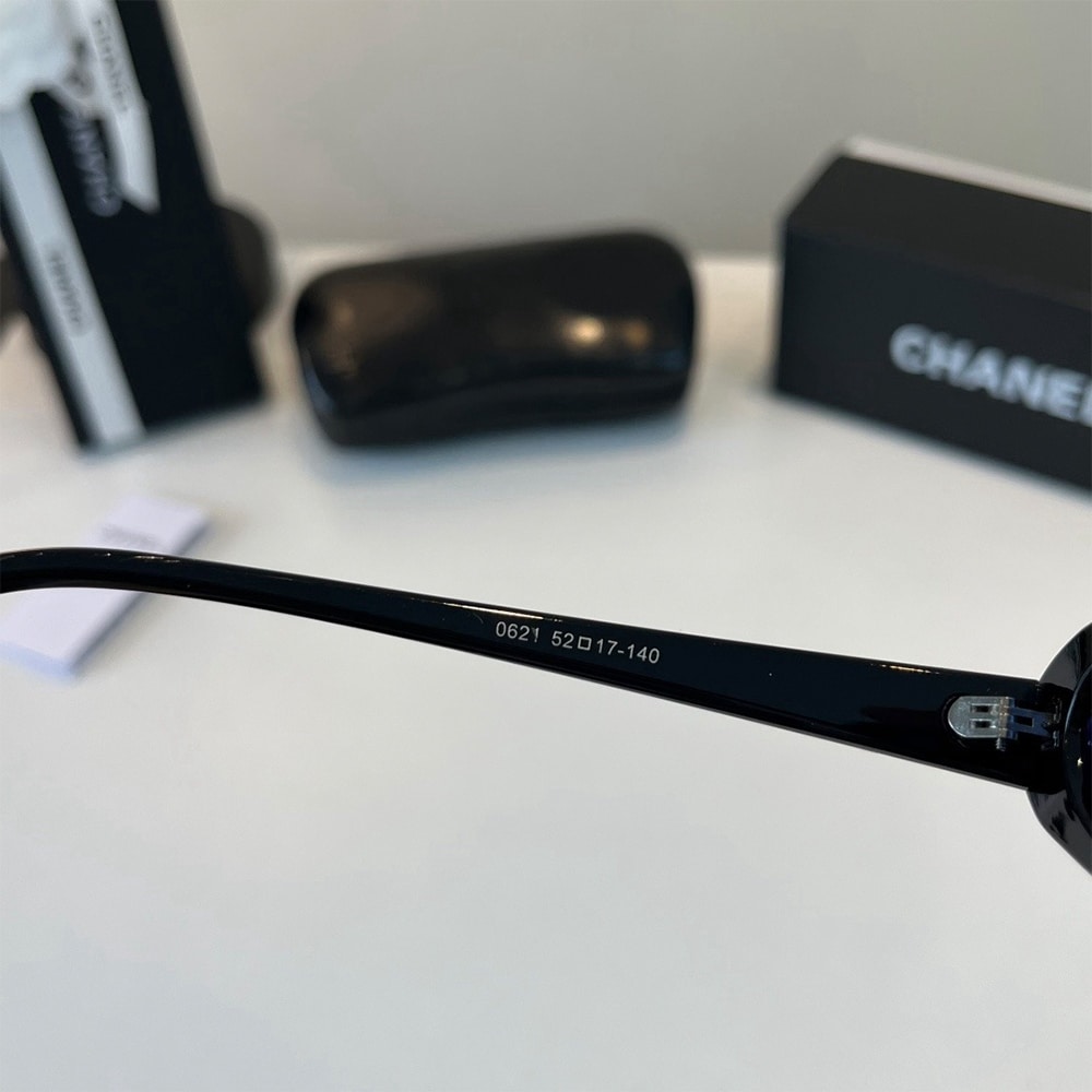 Ch**el Sunglasses
