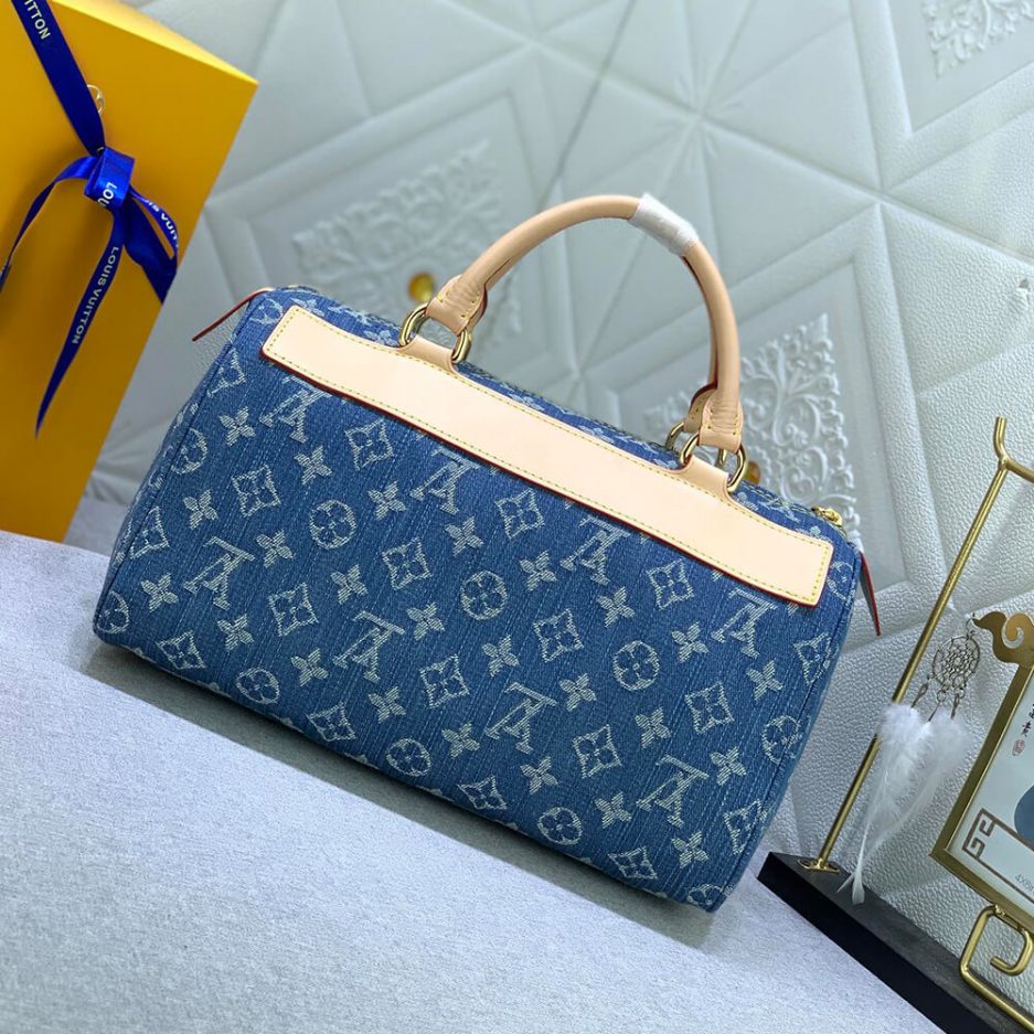 lv vintage monogram De*1m