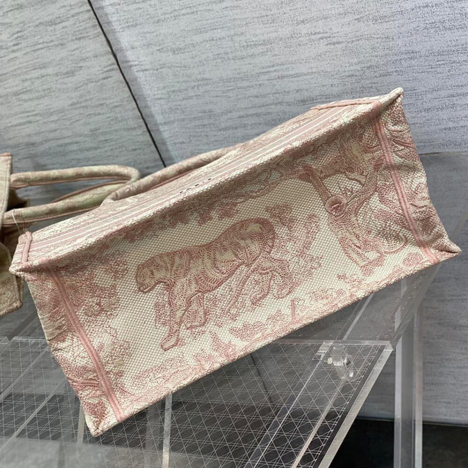 D10r MEDIUM D10r BOOK TOTE