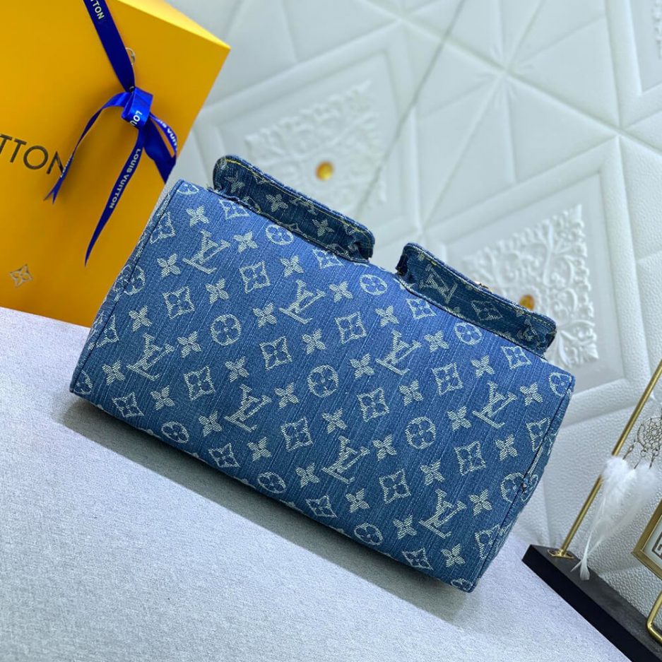 lv vintage monogram De*1m
