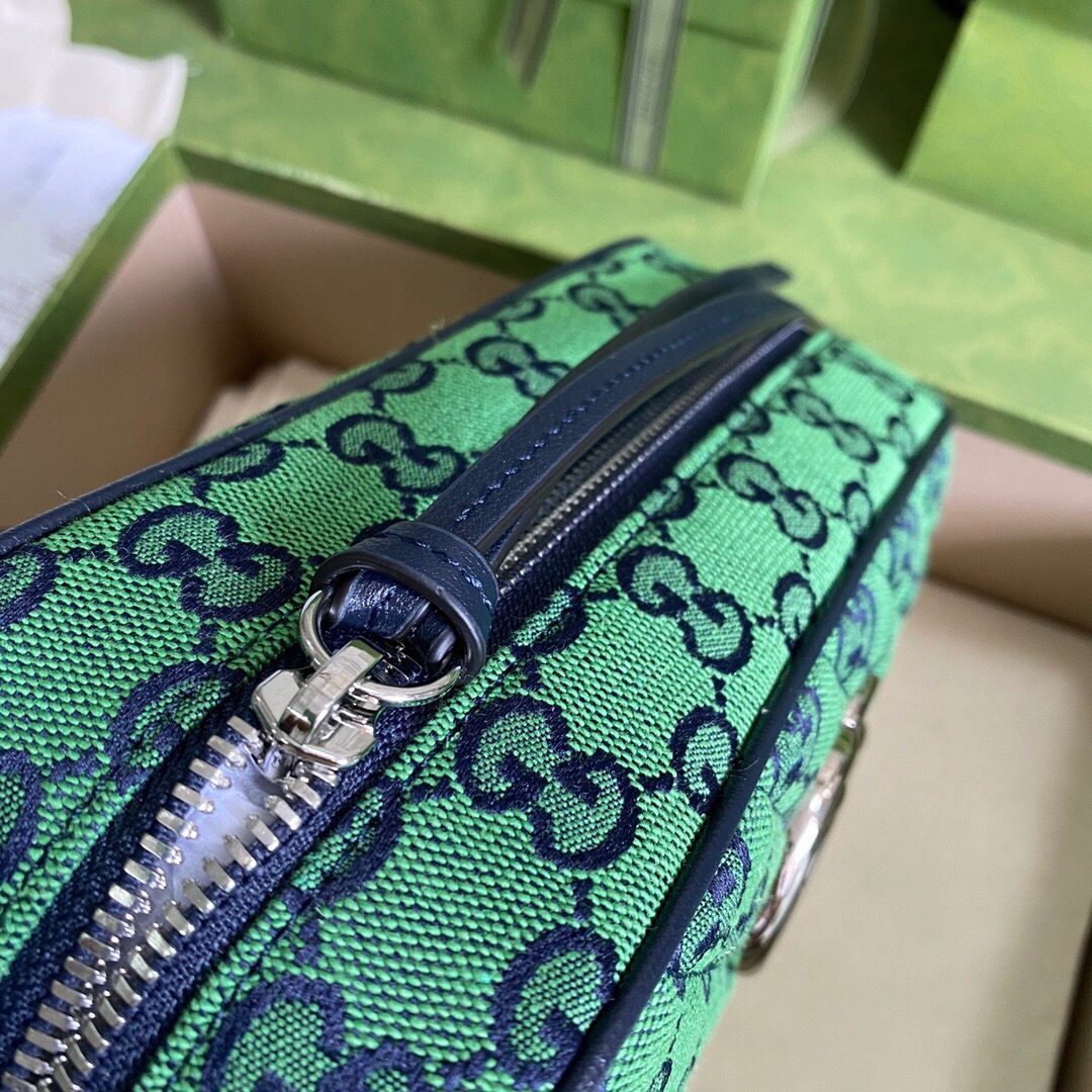 Gvc*1 GG Marmont Small Shoulder Bag