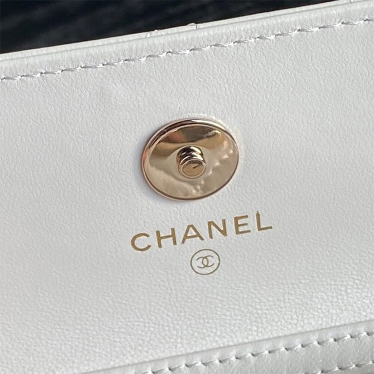 Ch**el Clutch With Chain(high-end grade)