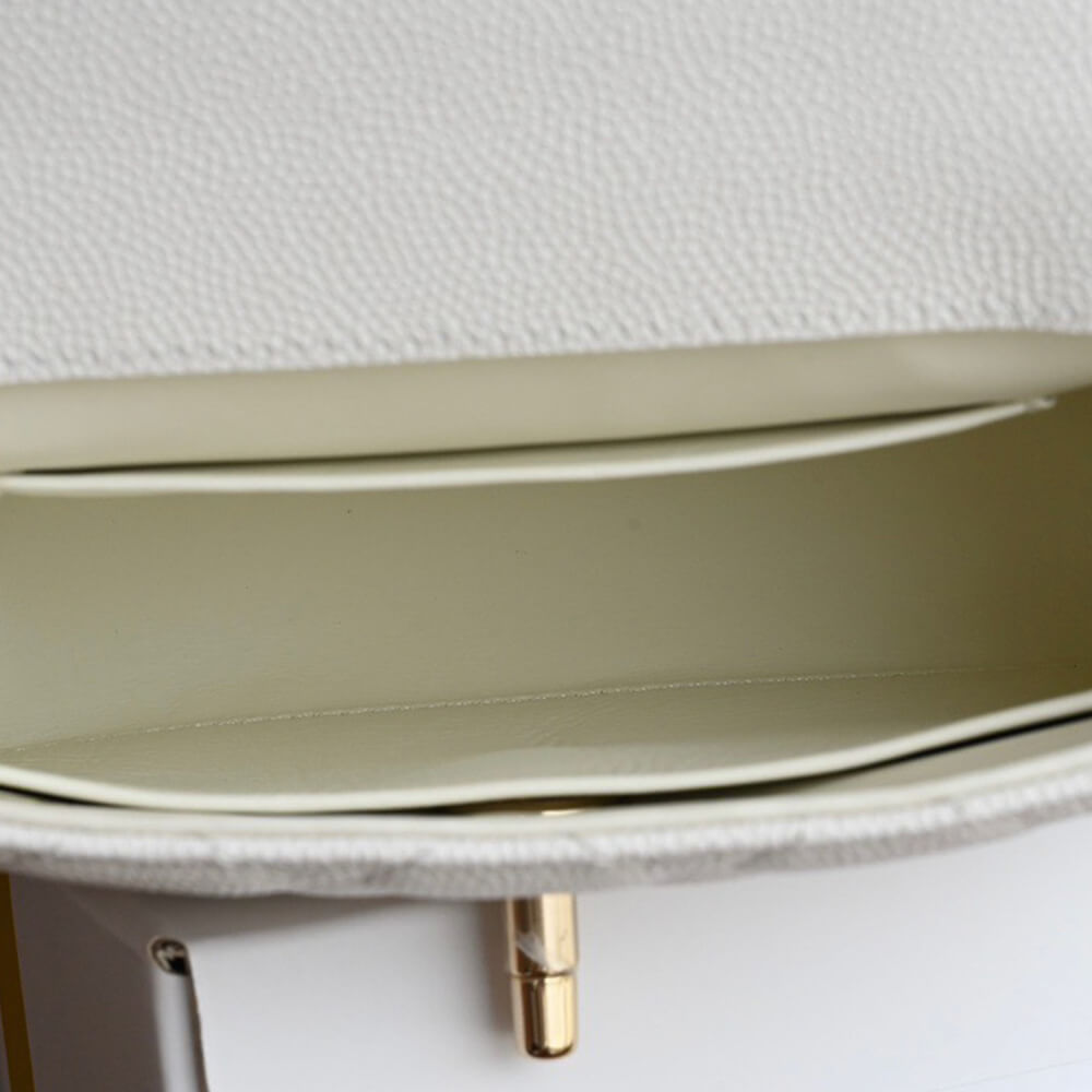 Ch**el Clutch with Chain(HIGH-END GRADE)