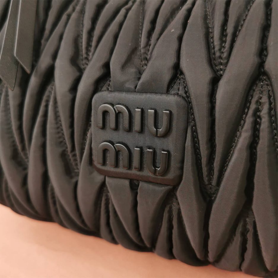 M1v wander matelasse regenerated nylon hobo bag