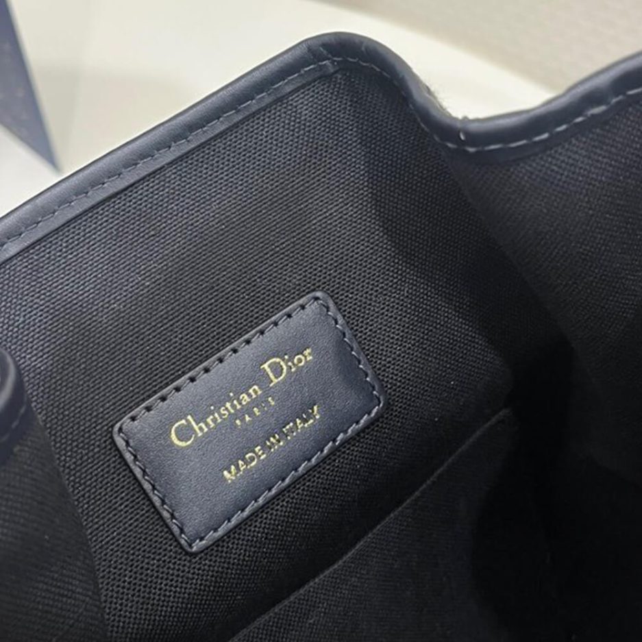 MEDIUM C’EST D10r BAG