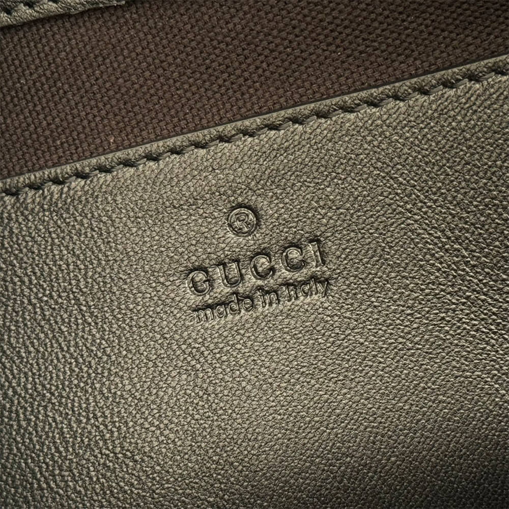Gvc*1 Large shoulder bag with chain(HIGH-END GRADE)