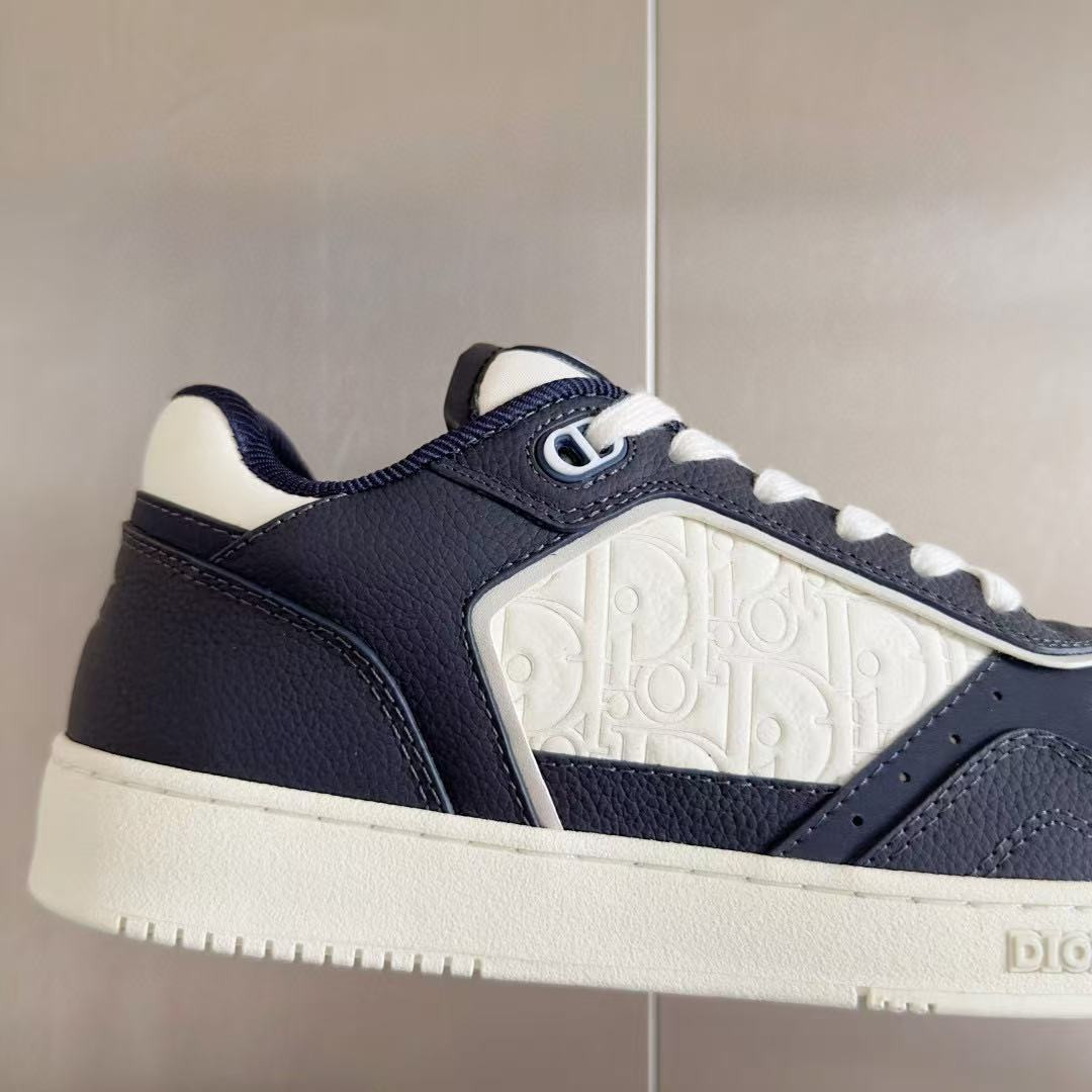 UA D10r B27 Sneaker