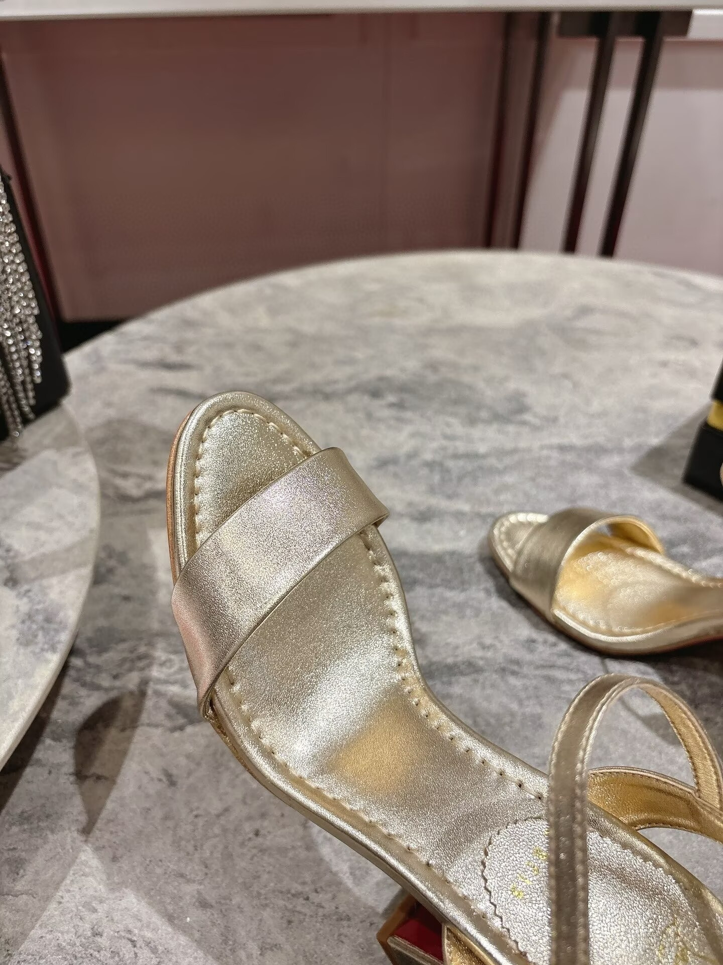 ua chr1st1an louboutin miss jane leather sandals(cusT0mized, no exchange no return, about 15 days)