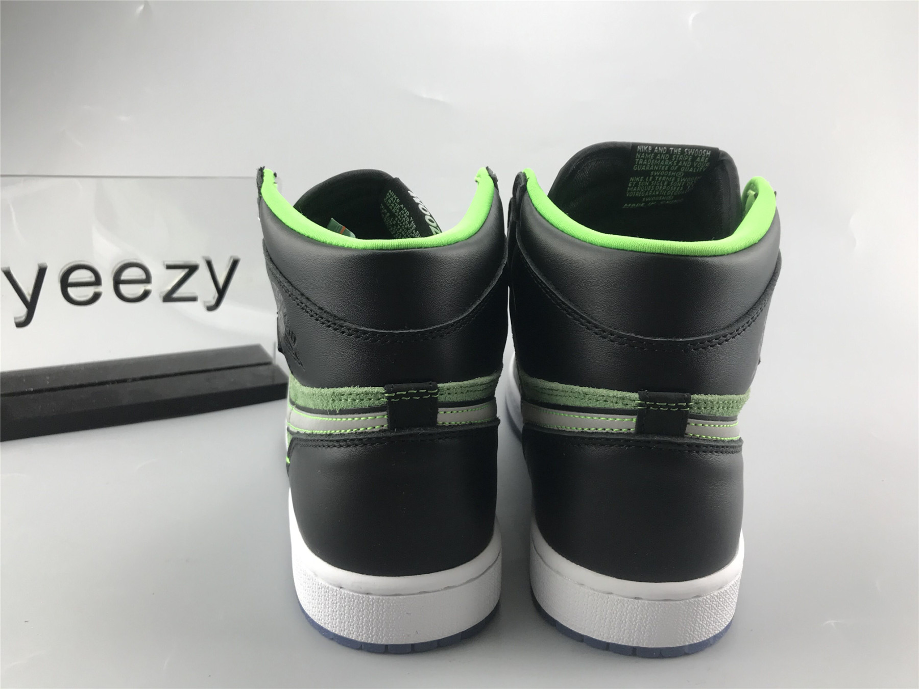 UA AIR JORDAN 1 HIGH ZOOM