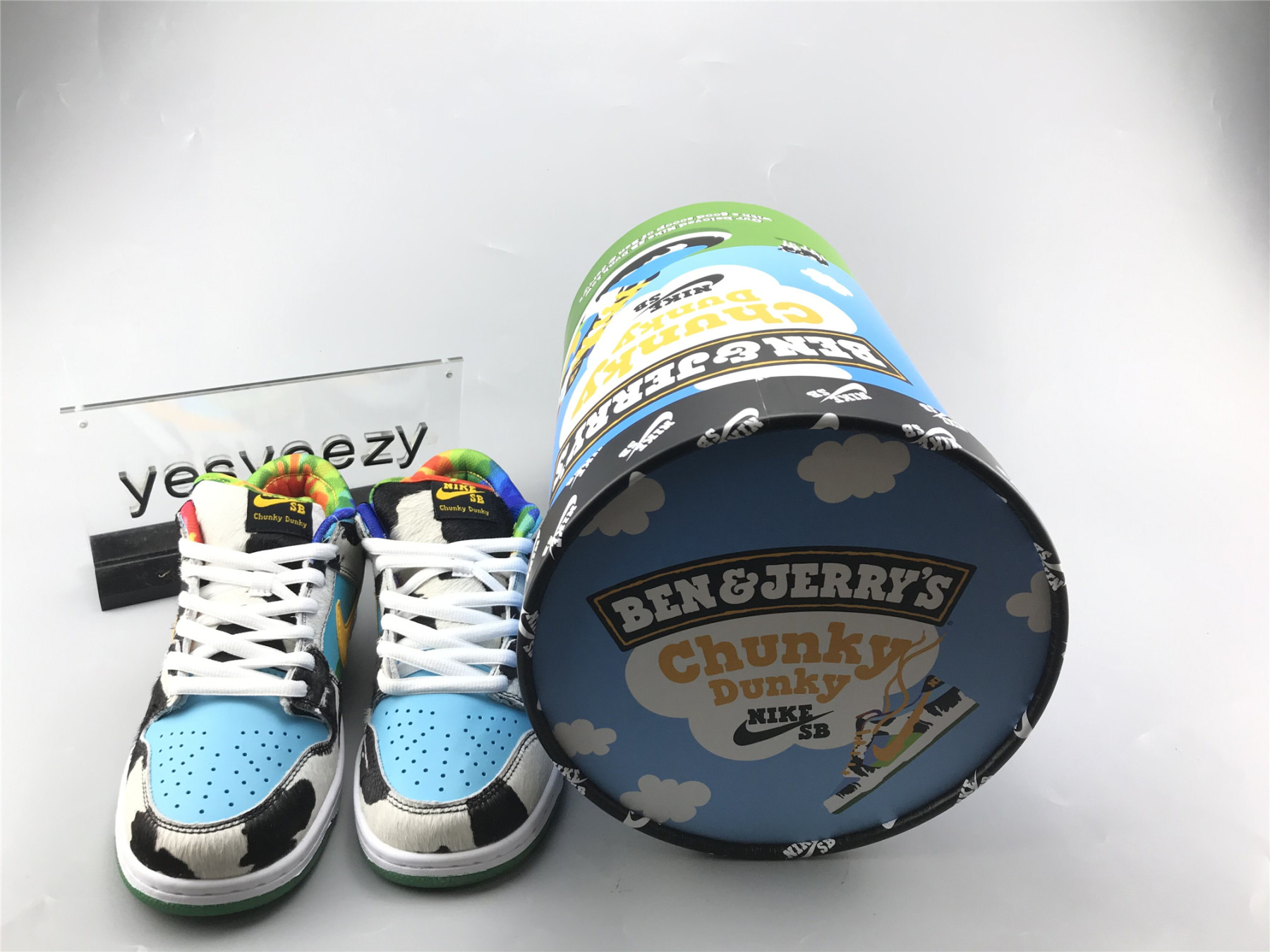 UA NIKE SB DUNK LOW X BEN & JERRY