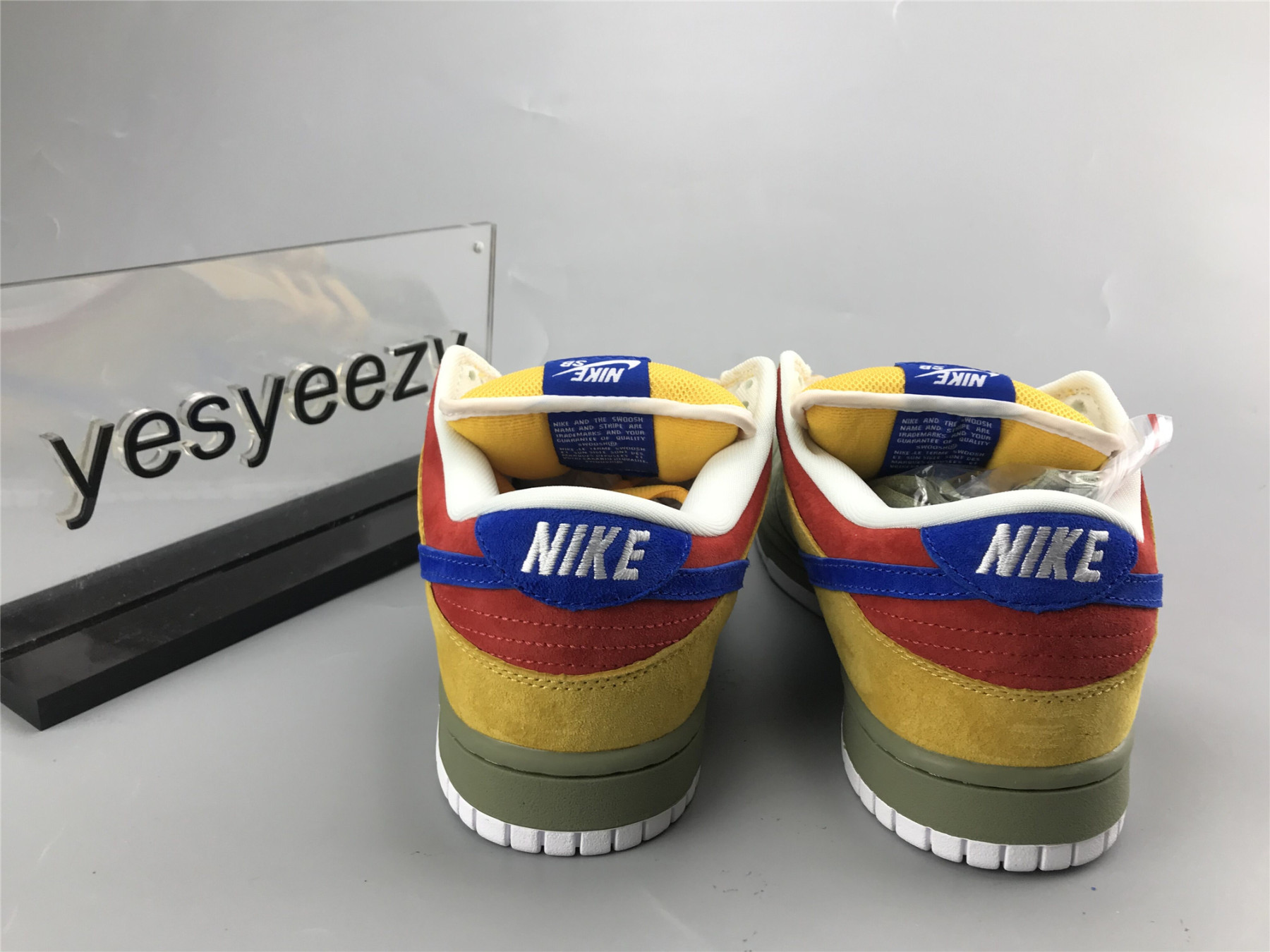 ua nike dunk low preM1vm sb