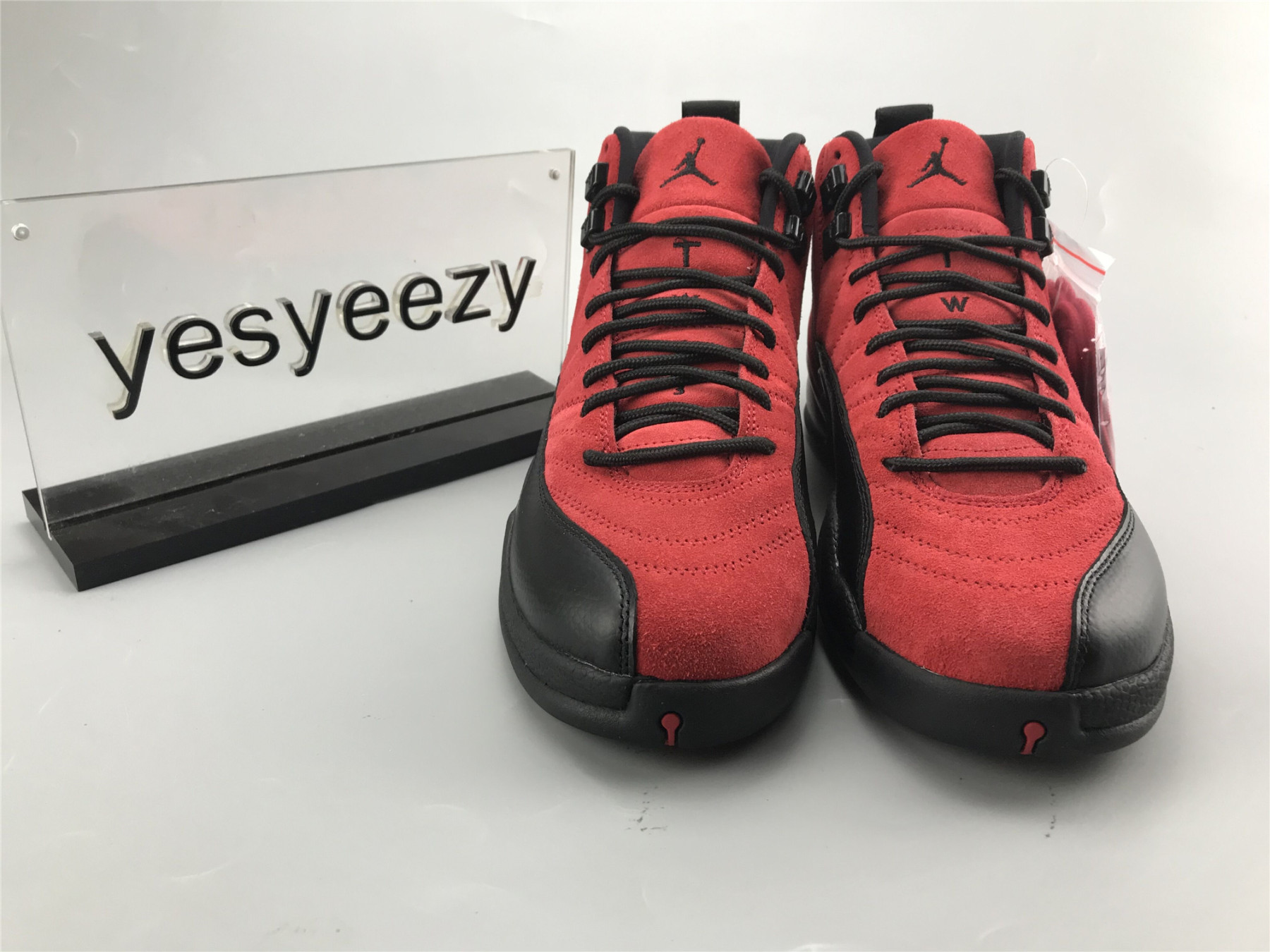 UA AIR JORDAN 12 RETRO REVERSE FLU GAME