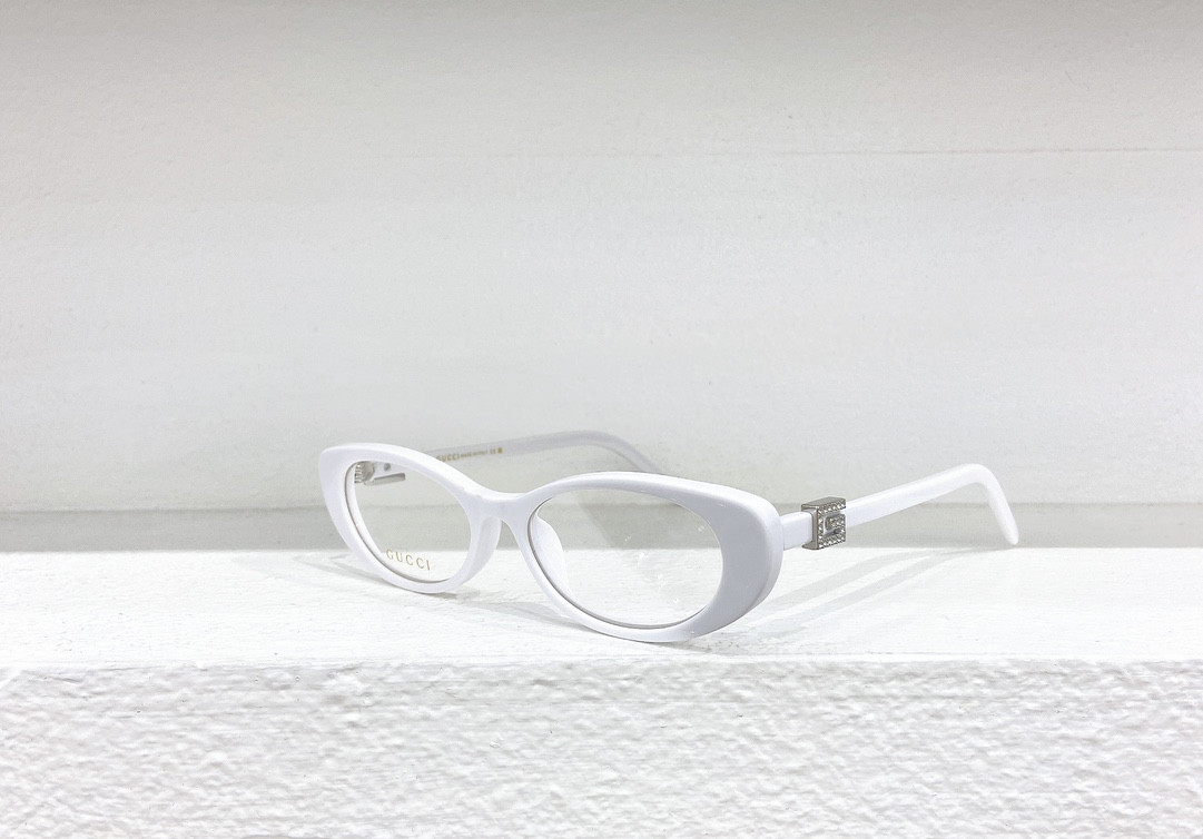 Gvc*1 Glasses GG 1680S 52-17-140