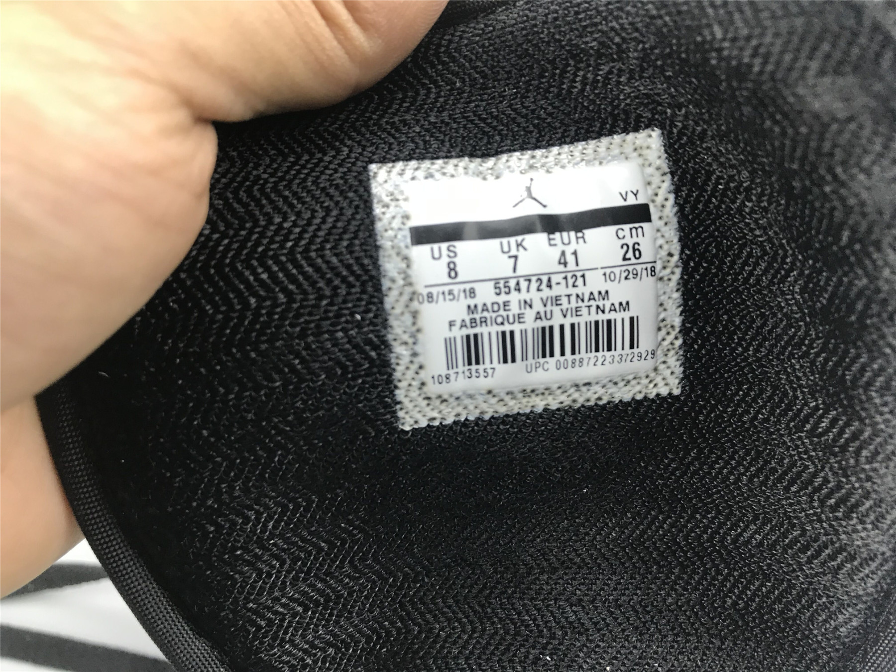 UA AIR JORDAN 1 MID