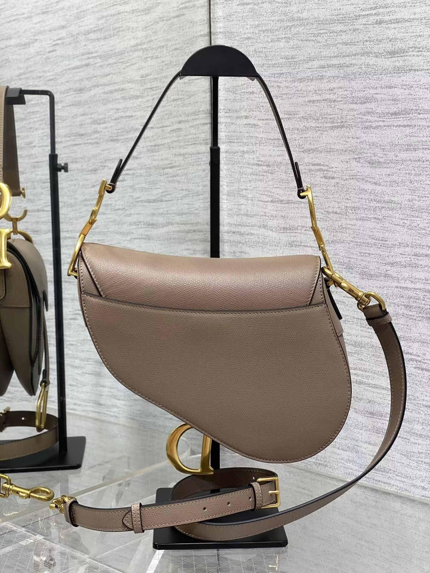 D10r Saddle Bag 24x6x18cm