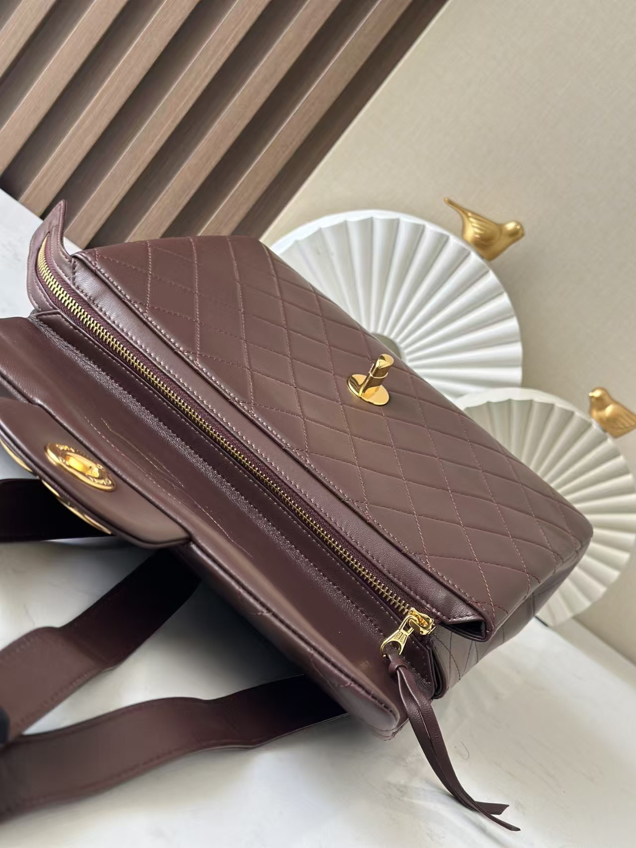 Ch**el flap backpack 30x21x8cm
