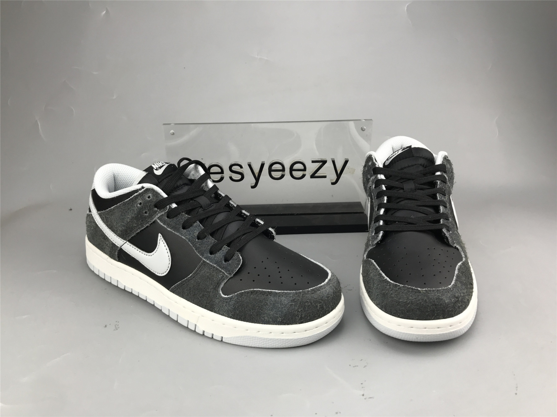 ua nike dunk low preM1vm