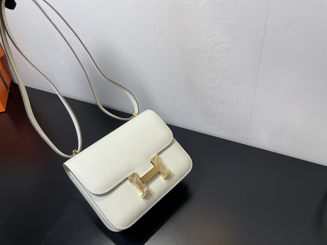 H**me5 Constance 19 Epsom Gold Hardware 7.25" x 6.25" x 2.25"