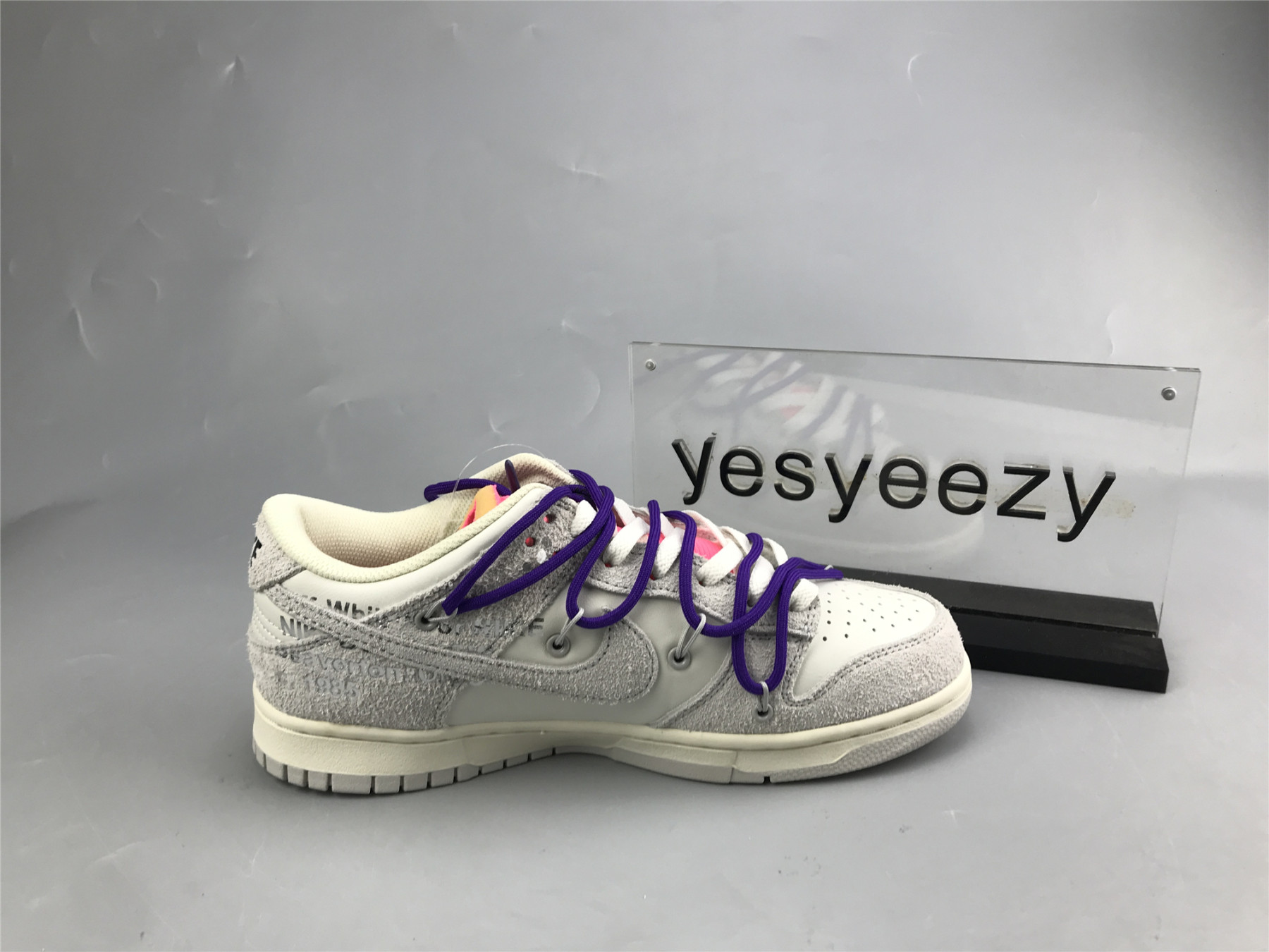 UA NIKE OFF-WHITE X DUNK LOW 