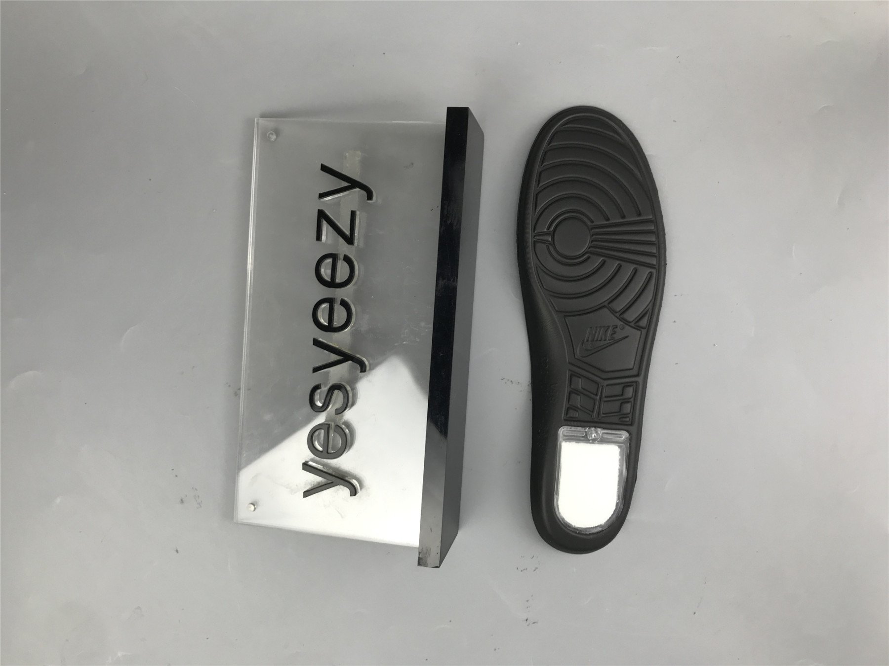 UA NIKE DUNK PRM HI SP