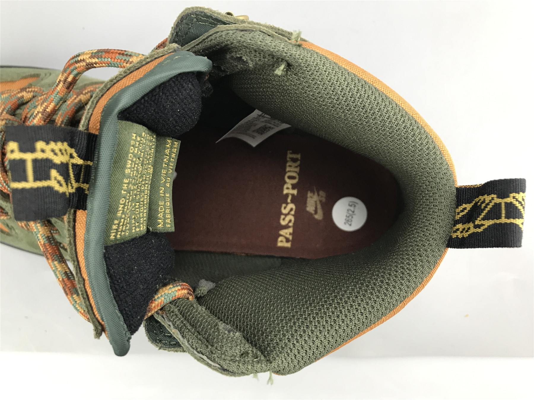 UA PASS~PORT X NIKE SB DUNK HIGH “WORKBOOTâ€