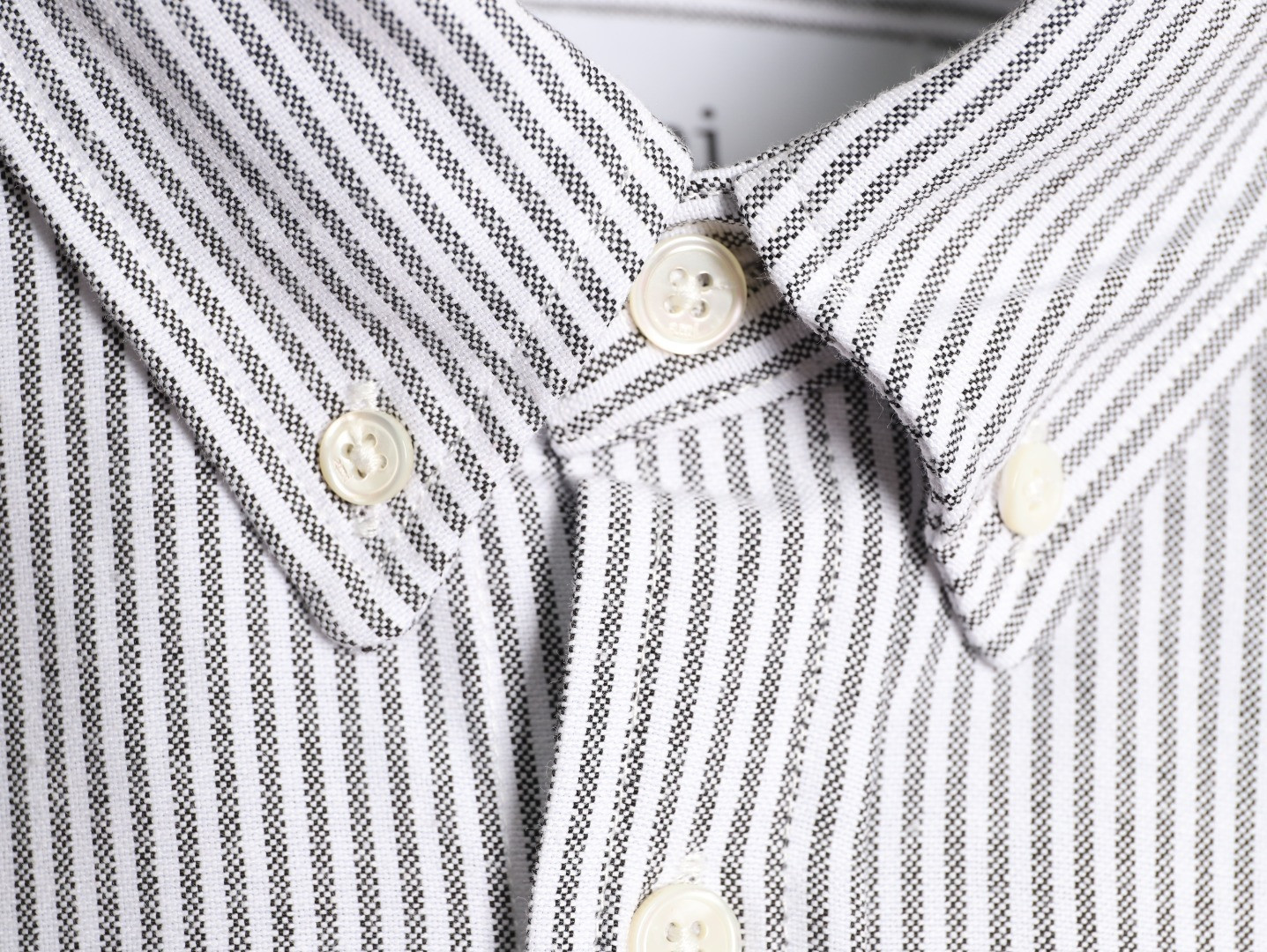 Ami Paris Long-sleeved Shirts
