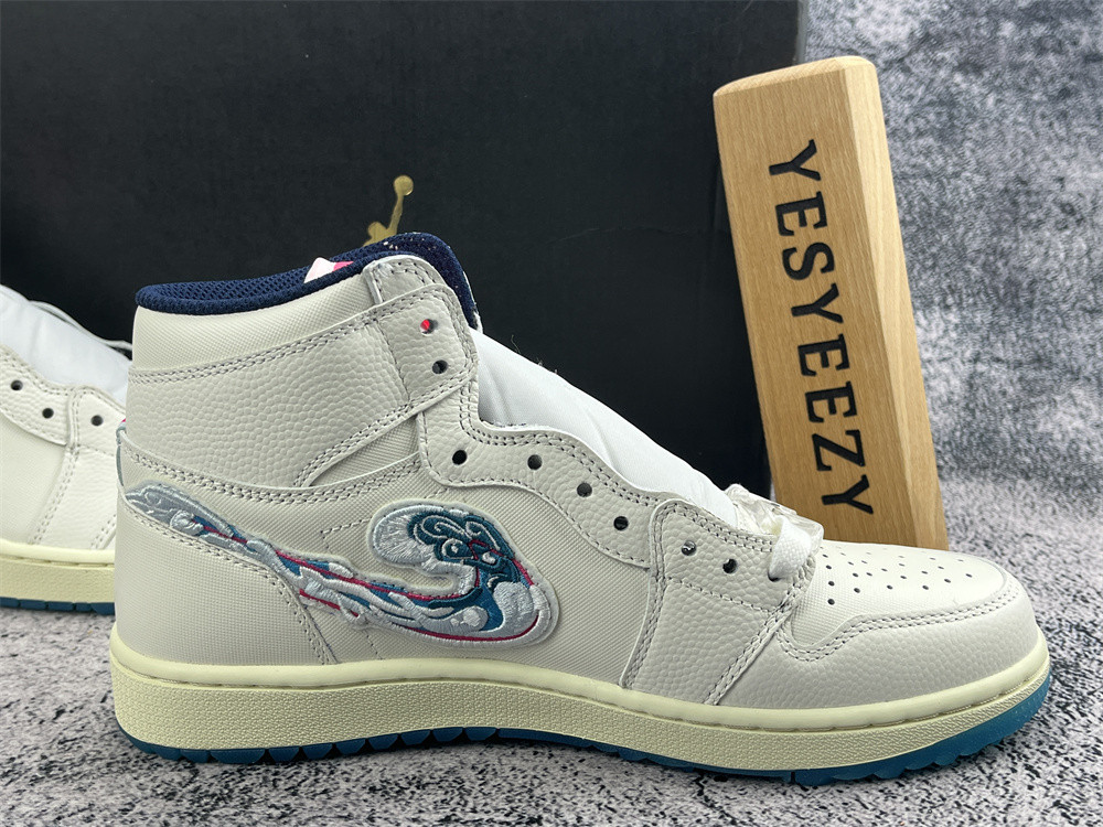 UA MICHELLE WIE WEST X AIR JORDAN 1 HIGH GOLF NRG 2