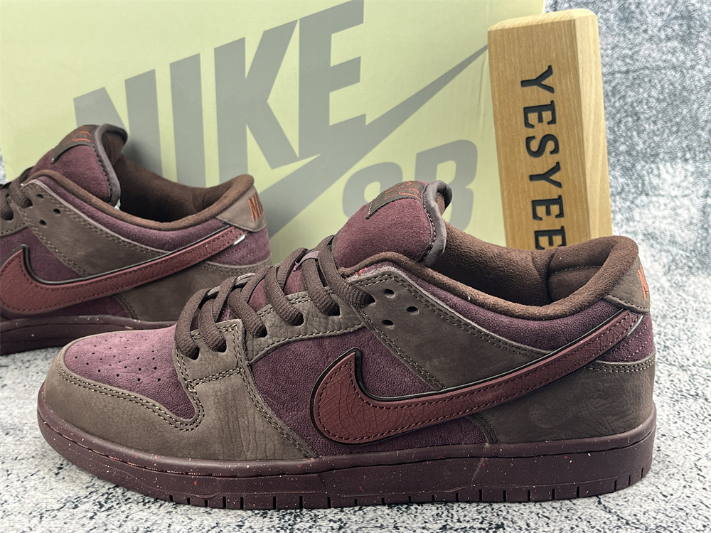 ua dunk low preM1vm sb 