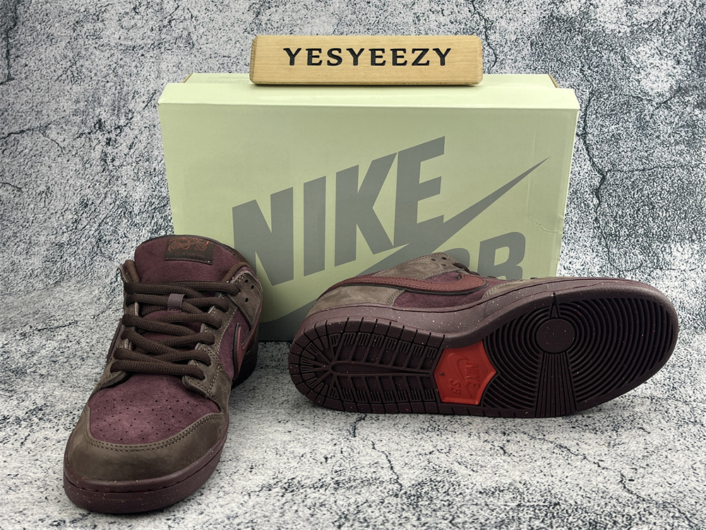ua dunk low preM1vm sb 