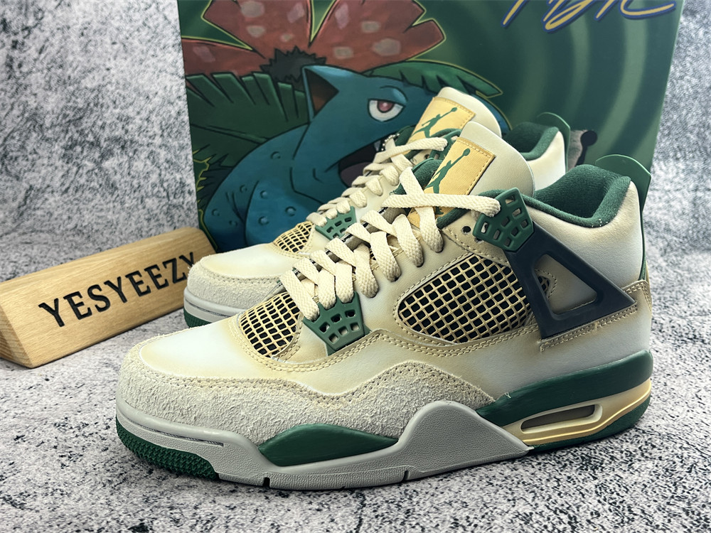 UA WMNS AIR JORDAN 4 2024