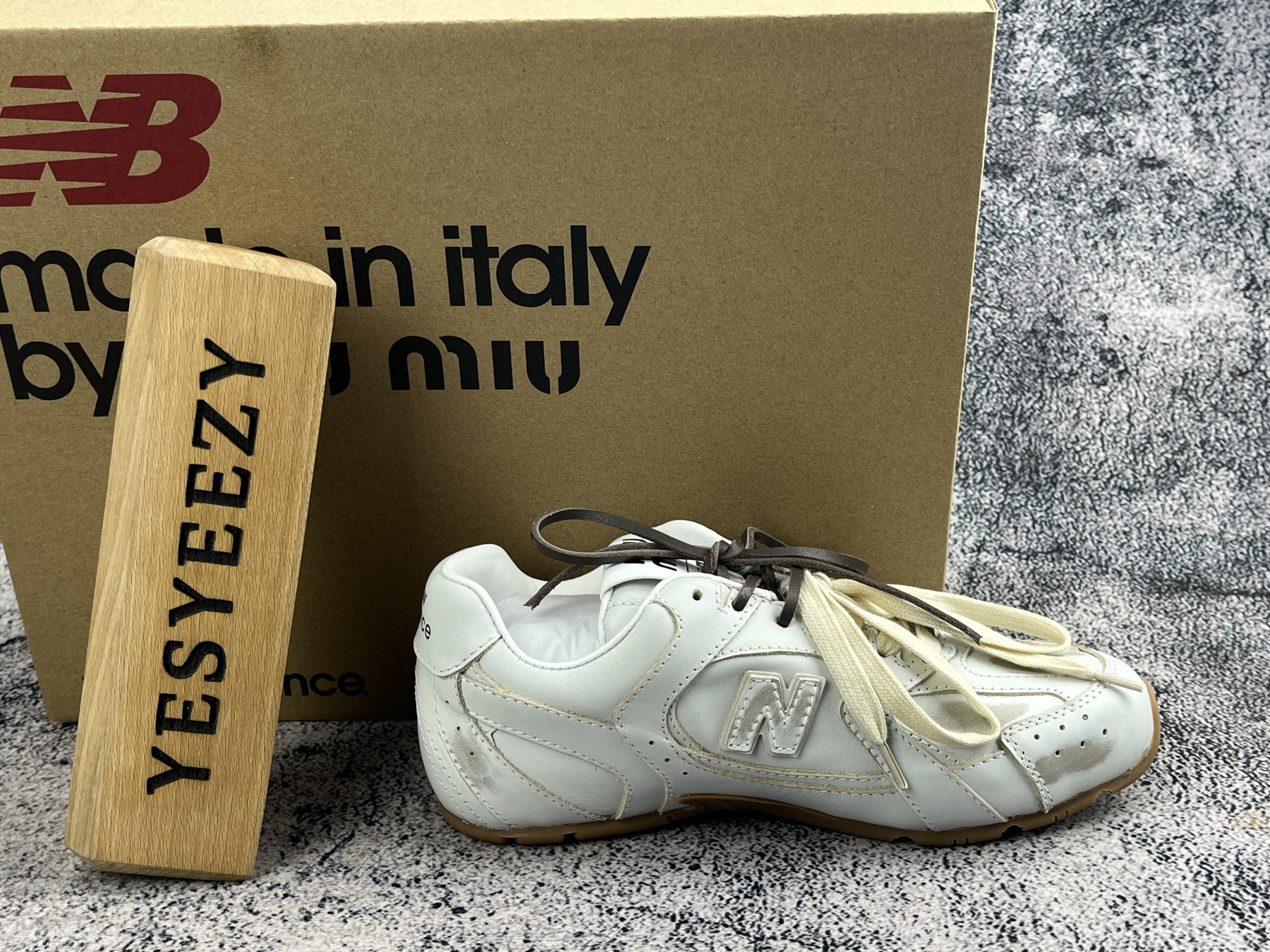 ua m1v m1v x new Ba1an*e 530 sl leather sneakers