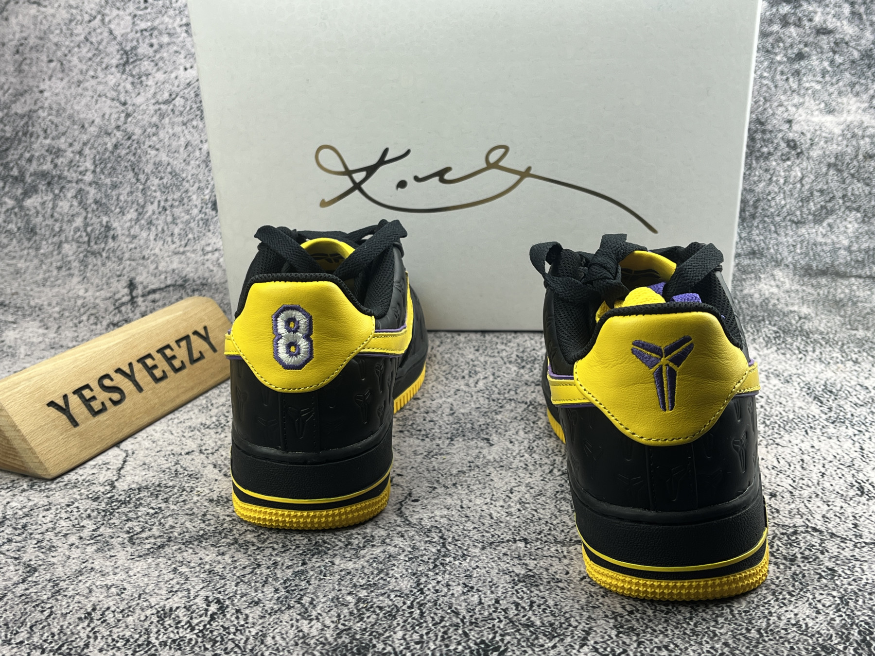 UA Nike Air Force 1 Low