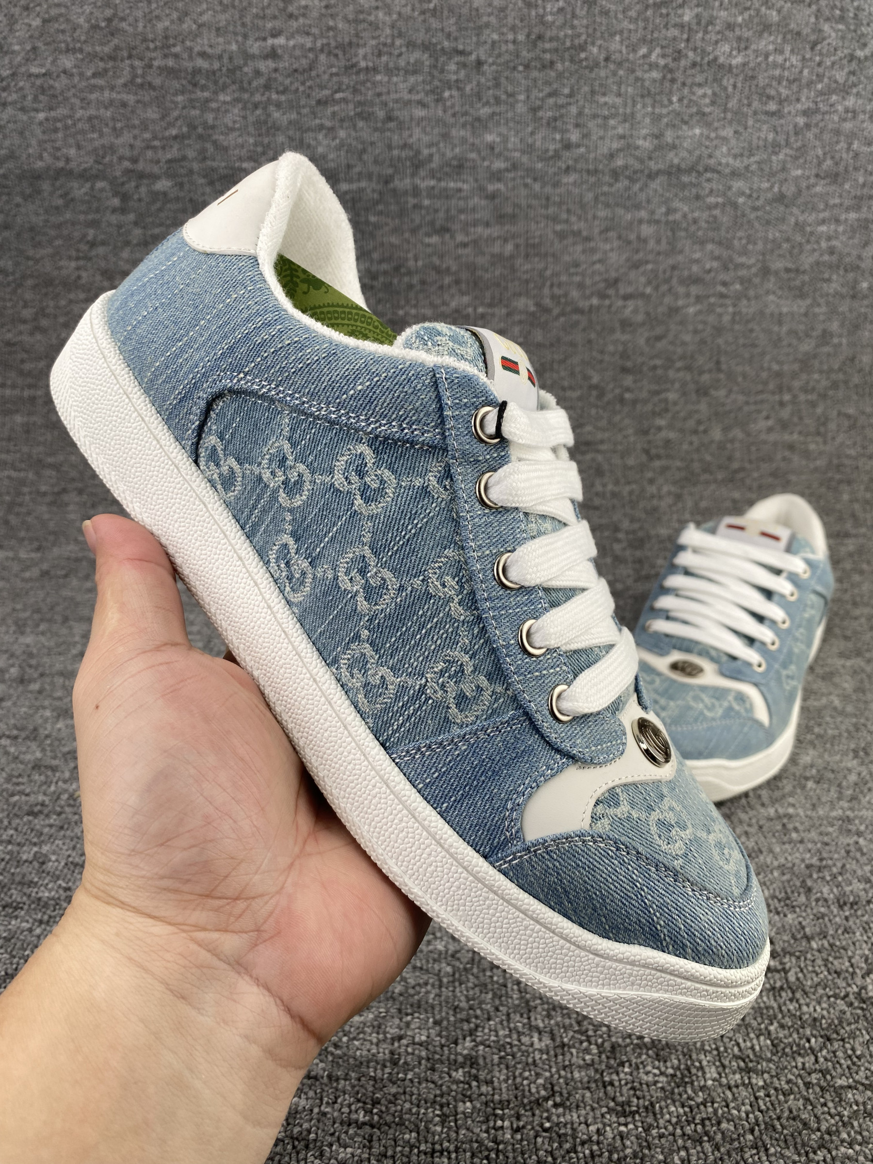 UA Gvc*1 Sneakers