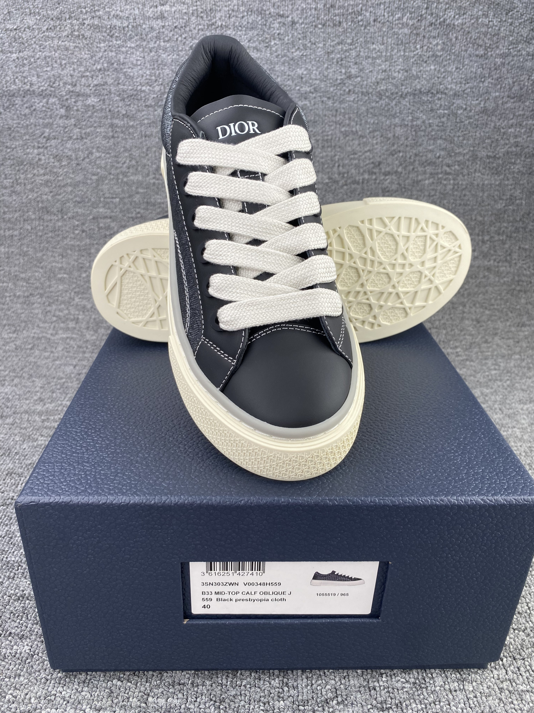 UA D10r B33 Sneaker