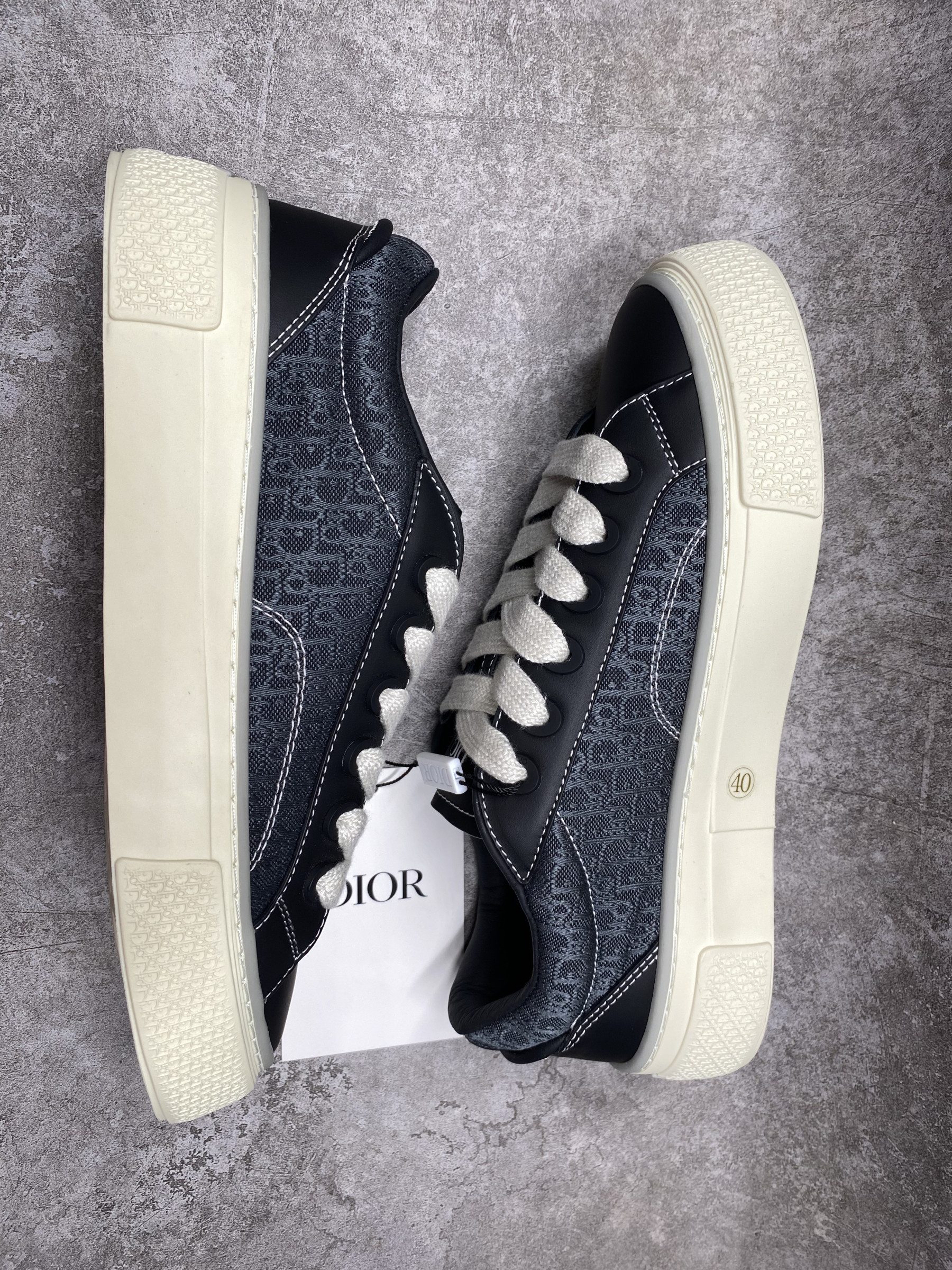 UA D10r B33 Sneaker