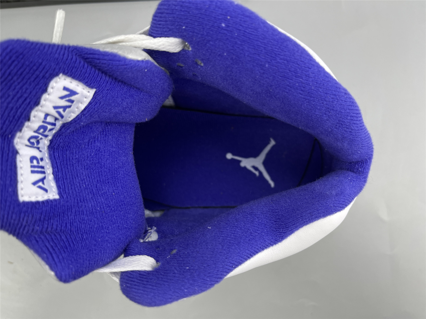 UA AIR JORDAN 5 RETRO “CONCORDâ€