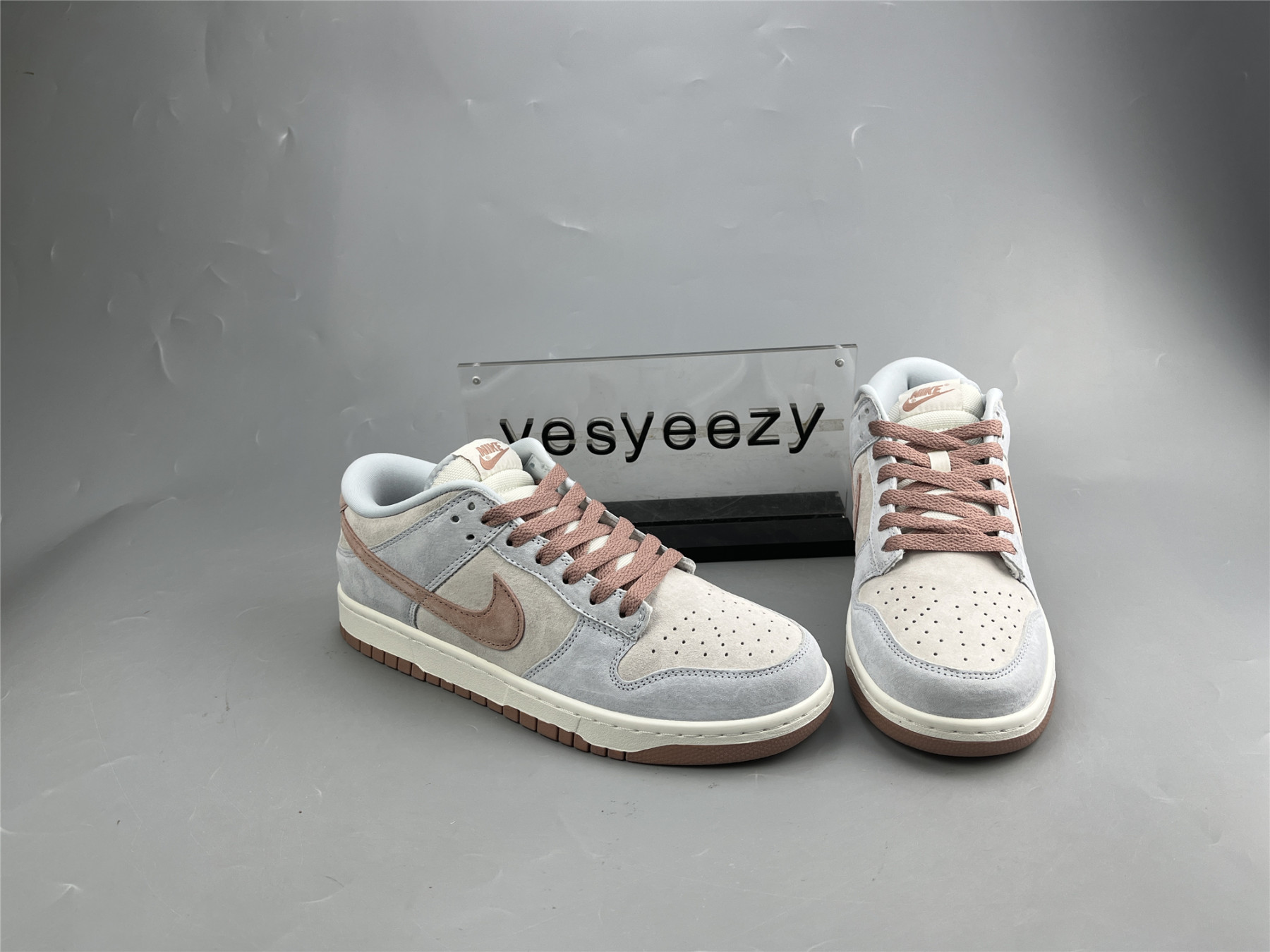 ua nike dunk low retro preM1vm