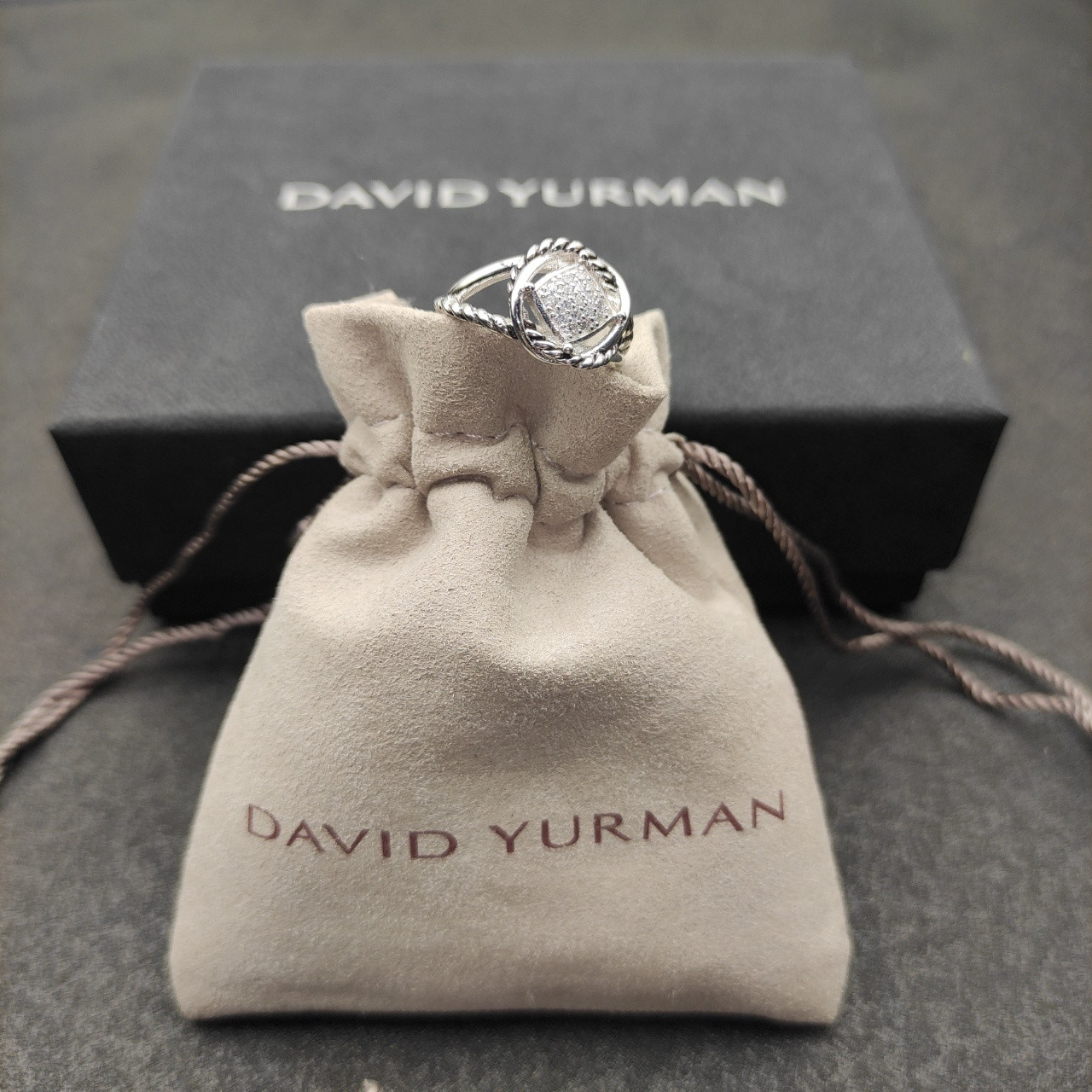 dau1d Yvrm*n ring