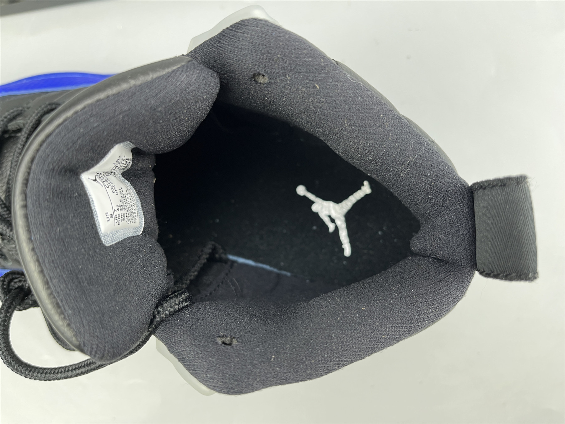 UA AIR JORDAN 12 “HYPER ROYALâ€